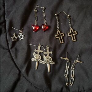 5 pairs alternative style drop earrings lot